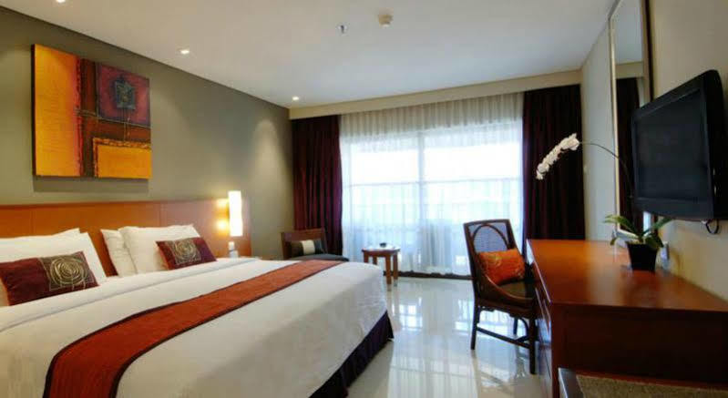 Bali Dynasty Resort Кута Экстерьер фото